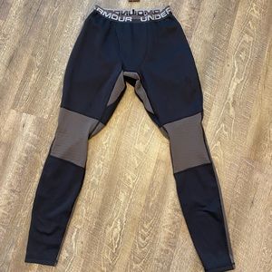Men’s Under Armour Cold Gear Pants NWT size Medium